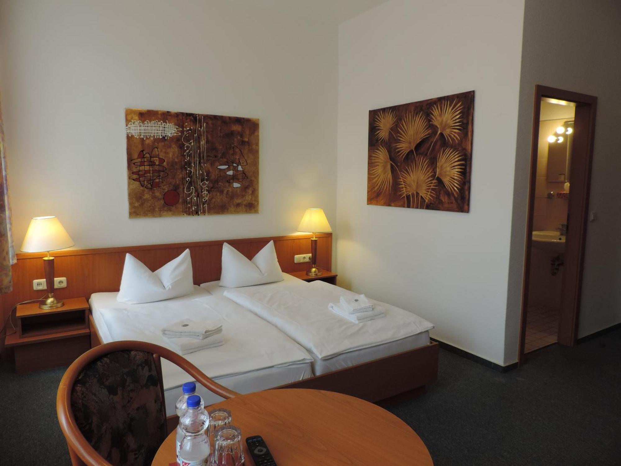 Hotel Carl Von Clausewitz Burg bei Magdeburg Habitación foto