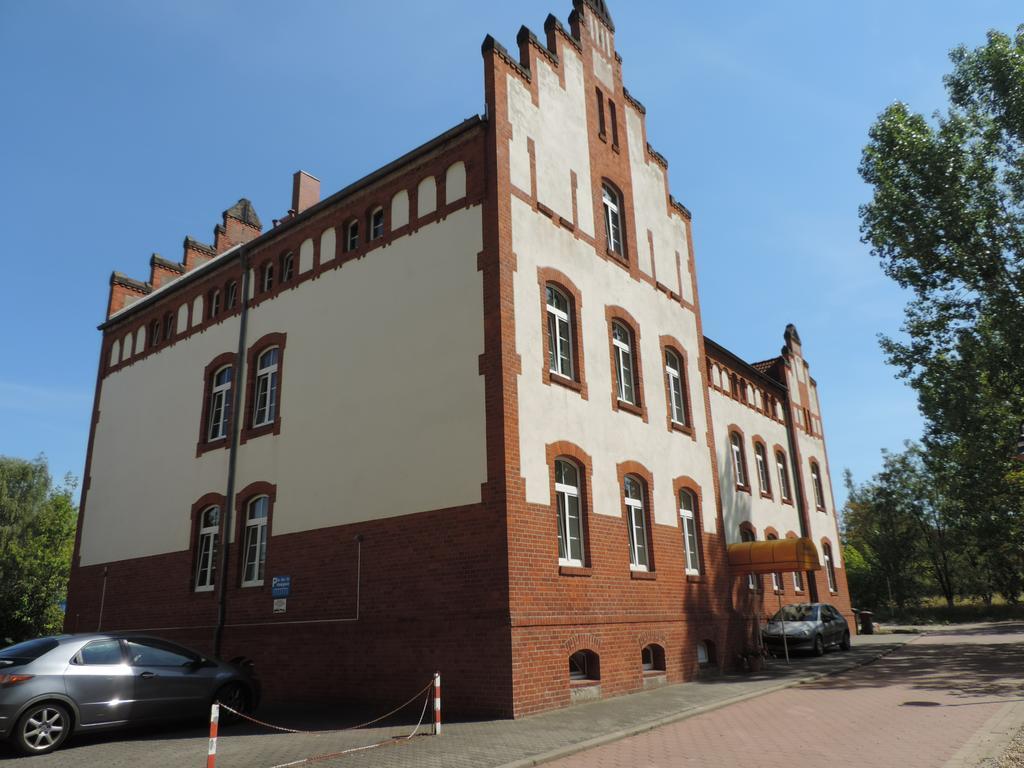 Hotel Carl Von Clausewitz Burg bei Magdeburg Exterior foto